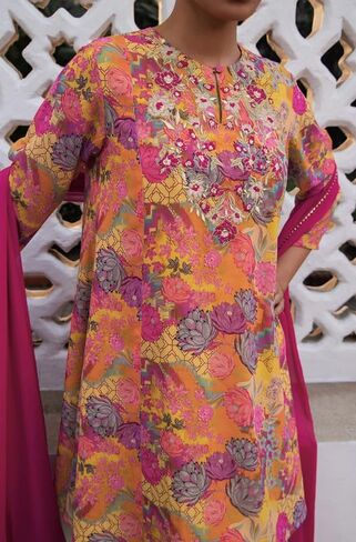 Janasya Indian Women's Multicolor Georgette Floral Yoke Embroidery Panelled Kurta Set in Saudi Arabia