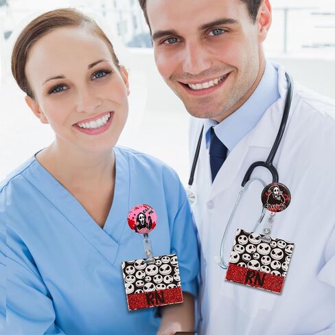 حامل بكرة Jupswan RN Badge Buddy Reel - ثلاث بطاقات شارة ممرضة خضراء عمودية مرحة للتمريض معرف اسم العلامة ملحقات لامعة للممرضات المسجلات في المستشفى مستلزمات العمل هدايا العطلات in Saudi Arabia