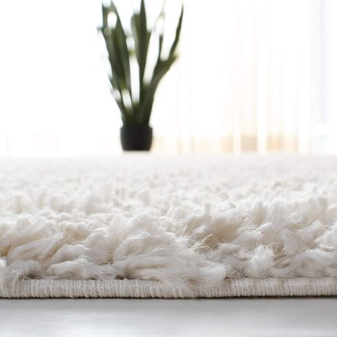 سجادة SAFAVIEH August Shag Collection - 2' x 9'، عاجي، تصميم متين، لا يتساقط ويسهل العناية به، سمك 1.5 بوصة مثالي للمناطق ذات حركة المرور العالية في غرفة المعيشة وغرفة النوم (AUG200C) in Saudi Arabia