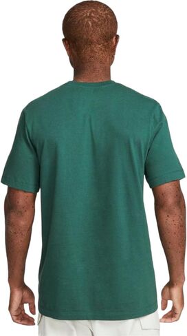Nike Men's Sportswear Collectible Holiday T-Shirt, Green, XL Regular US in Saudi Arabia