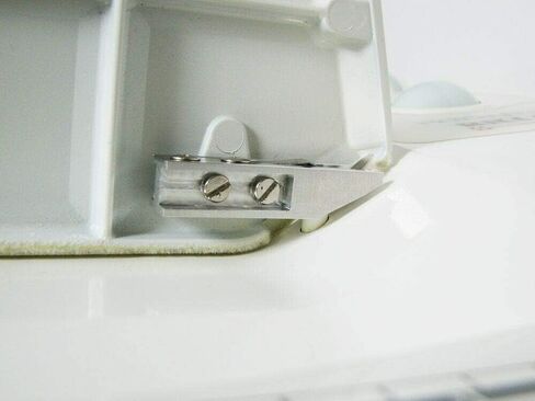 [Sewing-JP] Old BERNINA Table "Claw Hook" Pair Clip Suitable Repair Parts /1000 Series Sewing Machine in Saudi Arabia