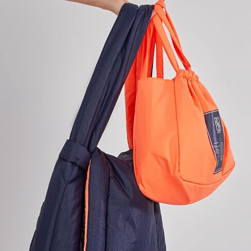 حقيبة كتف منتفخة للنساء خفيفة الوزن وحقيبة هوبو قابلة للتحويل إلى حقيبة ظهر للسفر عبر الجسم in Kuwait