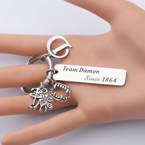 CENWA Team Damon/Stefan/Salvatore منذ 1864 فكرة هدية فاندوم لسلسلة المفاتيح (فريق دامون K) in Saudi Arabia