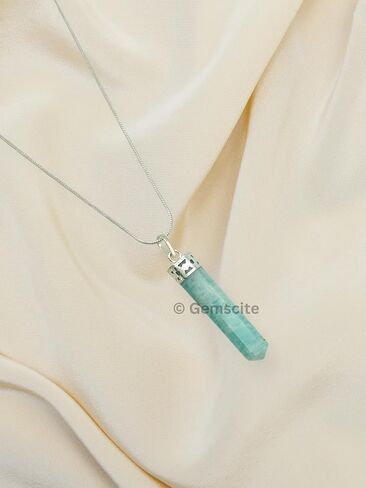 Wholesalegemshop GEMSCITE كريستال شفاء قلادة قلادة - حماية منظف الطاقة السلبية الإجهاد الطبيعي - حجر أصيل على الفضة مطلي 18 "سلسلة شقرا شفاء سحر in Kuwait