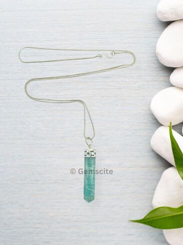 Wholesalegemshop GEMSCITE كريستال شفاء قلادة قلادة - حماية منظف الطاقة السلبية الإجهاد الطبيعي - حجر أصيل على الفضة مطلي 18 "سلسلة شقرا شفاء سحر in Kuwait