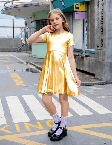 فستان بناتي معدني للأطفال، فساتين لامعة لامعة بأكمام قصيرة، فساتين متأرجحة in Kuwait