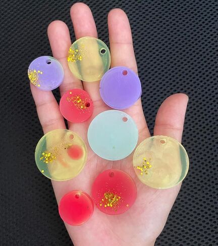 2 قطعة مزيج صغير دائرة مستديرة سيليكون قالب سلسلة المفاتيح 30 تجاويف 0.39 "0.59" 0.79 "0.98" 1.18" قالب صب الراتنج المسطح مع ثقب المرأة القرط قلادة قلادة راتنجات الايبوكسي قالب الحرف اليدوية in Kuwait