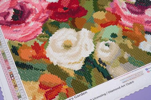 مجموعة الرسم الماسي من DIAMOND ART CLUB Lea's Garden، حرف يدوية ممتعة للبالغين، قماش فني ماسي دائري للمبتدئين، 13 بوصة × 13 بوصة (33 سم × 33 سم) in Kuwait