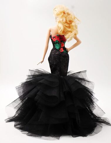 [فستان مصنوع يدويًا مناسب للدمية مصنوع يدويًا ومطرز بالزهور الكلاسيكية وفستان حورية البحر الأسود/فستان الأميرة مناسب لدمية مقاس 12 بوصة (الدمى غير متضمنة) in Kuwait