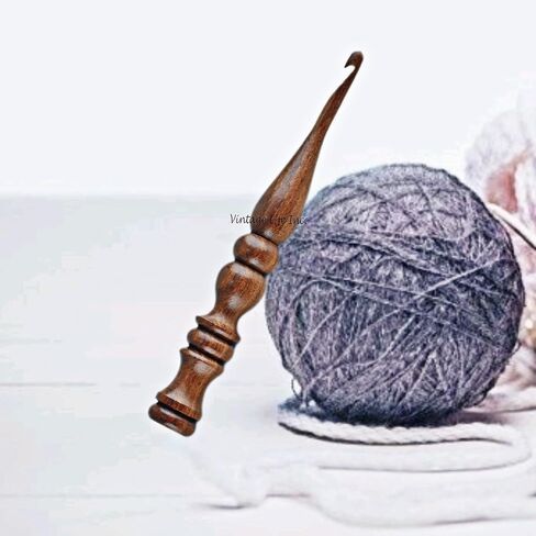 Wooden Crochet Hook Ergonomic Handmade for Arthritic Hands Crochet Hook Sustainable, Lightweight & Easy Grip Crochet Tools Sheesham Wood Antique Brown (Size 4.50 MM) in Kuwait