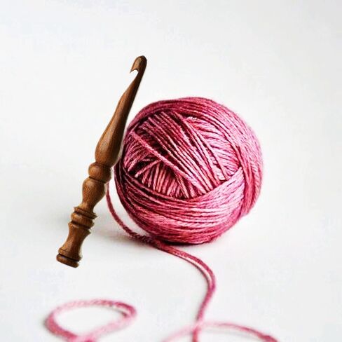 Wooden Crochet Hook Ergonomic Handmade for Arthritic Hands Crochet Hook Sustainable, Lightweight & Easy Grip Crochet Tools Sheesham Wood Antique Brown (Size 4.50 MM) in Kuwait