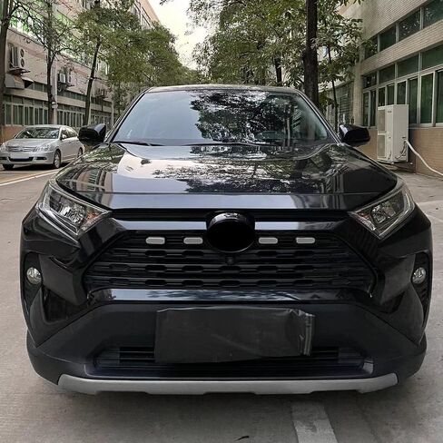 طيران عالي لسيارة Toyota RAV4 2019-2024 ملحقات السيارة الأمامية المركزية مصبغة إدراج أضواء LED ABS 4 قطعة عدسات مدخنة (غير مناسبة للبرايم والمغامرة) in Kuwait