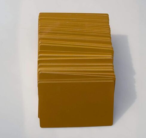 بطاقة عمل معدنية بحافة مستقيمة، تصعيد ذهبي، حرارة فارغة 100 قطعة. in Kuwait