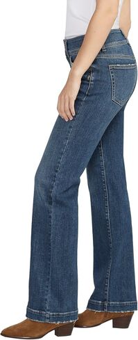 Silver Jeans Co. Women's Suki Mid Rise Curvy Fit Trouser Leg Jeans in Saudi Arabia