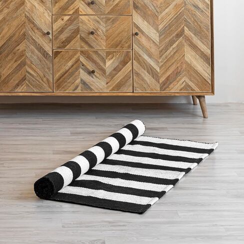 HOMEMONDE 3'x5' Buffalo Plaid Rug Washable Red and White Cotton Checked Area Rug Outdoor and Indoor for Living Room, Bedroom, Porch, Kitchen, Entryway in Saudi Arabia