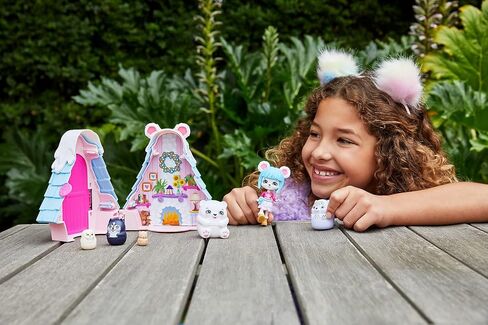 Enchantimals Secret Besties Tree Hut Playset with Small Doll House, Pawbry Polar Bear Doll (3.5-inch), 5 Nesting Animals & Accessory, Snow Valley Toy Collection in Saudi Arabia
