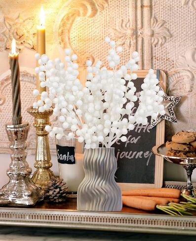 RECUTMS 5Pcs Red Berry Picks 15.7 Inches Artificial Christmas Holly Berries Stems Crafts Faux Burgundy Berry Branches for Christmas Tree Holiday Wedding DIY Wreath Winter Home Decor (Red) in Kuwait