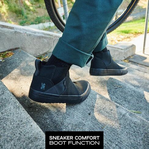 Chrome Industries Men's Boyer Boots in Saudi Arabia