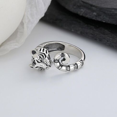 OIDIMS Cool Tiger Wrap Open Statement Ring for Men Women Retro Animal Stacking Ring Fashion Adjustable Extendable Punk Comfort Fit Middle Band Knuckle Rings Party Birthday Christmas Graduation Gifts in Saudi Arabia