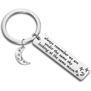 AKTAP Long Distance Relationship Gifts Looking at The Same Moon Friends BFF Key Chain