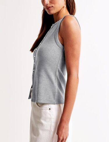 BAIGRAM Women Button Down Fitted Ribbed Tank Tops Cute Summer Sleeveless Vest Tops Going Out Y2K Trendy in Kuwait