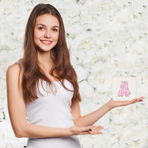 هدايا عيد ميلاد للفتيات بعمر 4 5 6 7 8 9 10 11 12 13 عامًا، حقيبة فاني باك عبر الجسم وحقيبة حزام وحقيبة مجوهرات للسفر منظم صندوق مجوهرات صغير للنساء أشياء لطيفة | كريم، أ in Kuwait