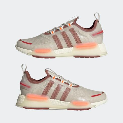 حذاء أديداس أوريجينالز NMD_V3 الرياضي للرجال in Kuwait