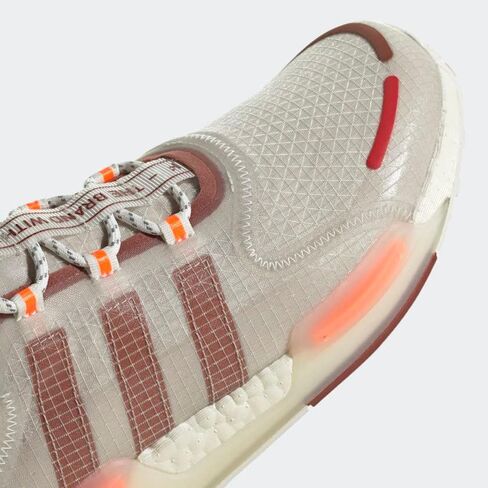 حذاء أديداس أوريجينالز NMD_V3 الرياضي للرجال in Kuwait