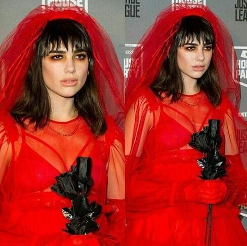 meiliprotea Gothic Bride Black Wig with Bun Lydia Deetz Cosplay Halloween Wig with Fluffy Bun Synthetic Straight Shoulder Length Wigs for Women Halloween Costume Party in Saudi Arabia