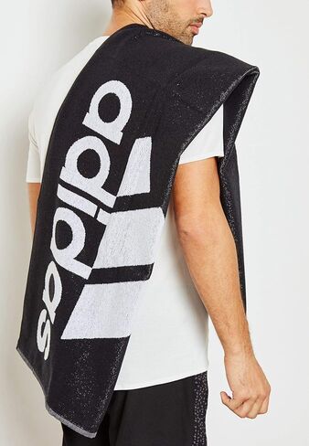 منشفة كبيرة من أديداس in Kuwait