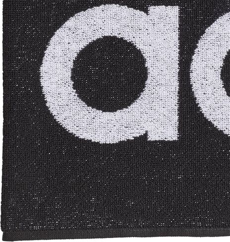 منشفة كبيرة من أديداس in Kuwait