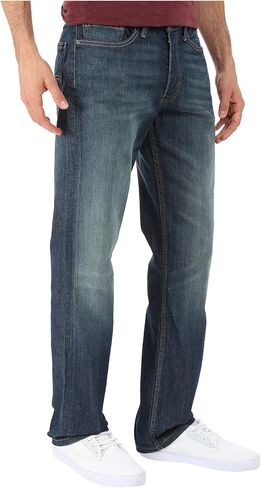 Levi's® 514™ مستقيم منتصف الليل 34 30 in Saudi Arabia