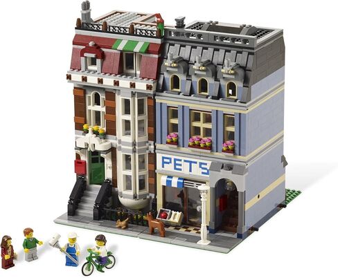 LEGO 10218 Creator Pet Shop in Saudi Arabia