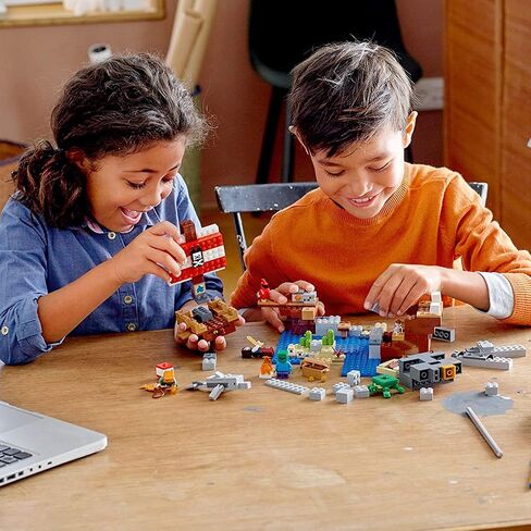 LEGO Minecraft The Pirate Ship Adventure 21152 Building Kit (386 Pieces) in Saudi Arabia