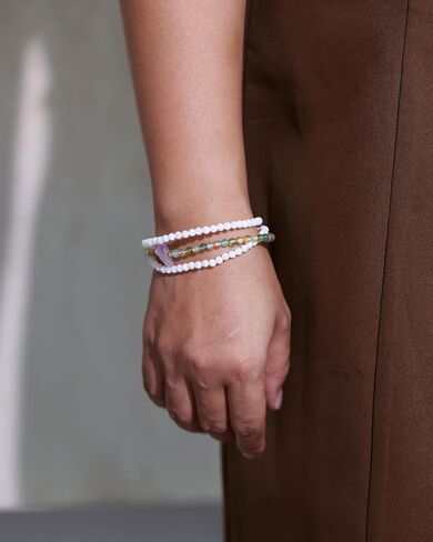 Wrap White Shells/Amethyst/Agate Beaded Bracelets 4mm Crystals Stretch Bracelets for Women Beach Jewelry in Saudi Arabia