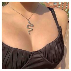 Gothic Snake Pendant Necklace Silver Snake Choker Necklace Punk Viper Serpent Necklace Chain Minimal Snake Reptile Necklace Jewelry for Women and Girls Gifts