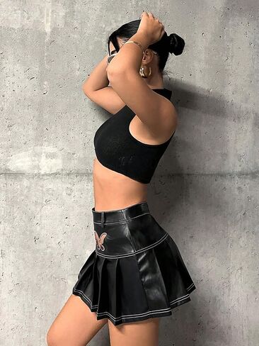 WDIRARA Women's PU Leather High Waist Skirt Heart Print Cut Out Pleated Stretchy Mini Party Skirt in Kuwait