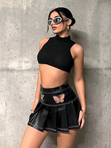 WDIRARA Women's PU Leather High Waist Skirt Heart Print Cut Out Pleated Stretchy Mini Party Skirt in Kuwait