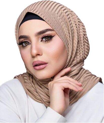 الحجاب الفوري للنساء | غطاء رأس 100% قطن مضلع | حجاب سهل الارتداء مع دبوس معدني in Saudi Arabia