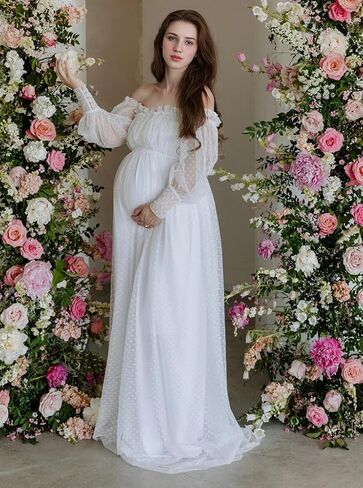 Maternity Dress for Photo Shoot-Lace Maternity Gown for Baby Shower, Photography Long Puff Sleeve in Kuwait