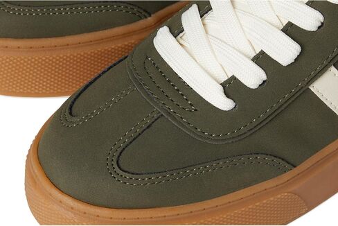 Tommy Hilfiger Women's T-celmi Sneaker in Saudi Arabia