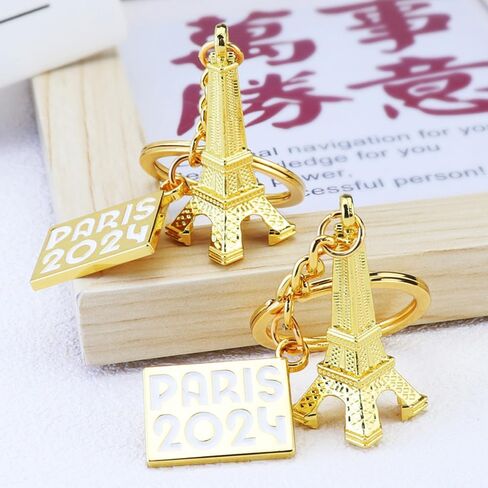 Eiffel Tower Keychain, Gold Lovely Decoration Souvenir Key Chain in Paris the Eiffel Tower Metal Keyring in Kuwait