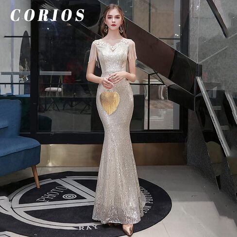 Women Luxury Heart Shape Tassel Evening Clutch Bag Rhinestone Handbag Bridal Wedding Purse in Kuwait