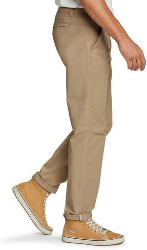 Eddie Bauer Men's Voyager Flex Chinos - Slim in Saudi Arabia