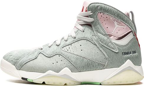 Nike mens Sneaker in Saudi Arabia