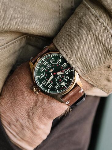 AVI-8 Mens 46mm Hawker Hurricane Clowes Automatic Pilot Watch with Genuine Leather Strap AV-4097 in Kuwait
