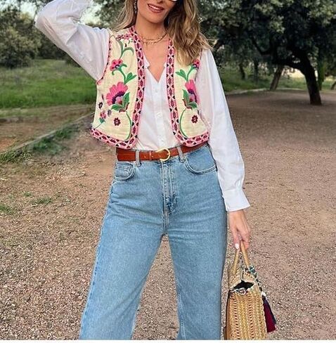 Lordree Women Retro Embroidered Floral Vest Tops Y2k Sleeveless Open Front Crop Vest Vintage Fashion Floral Sleeveless Blazer in Kuwait