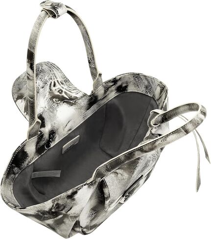 JW PEI Women's Zoey Pockets Shoulder Bag in Kuwait