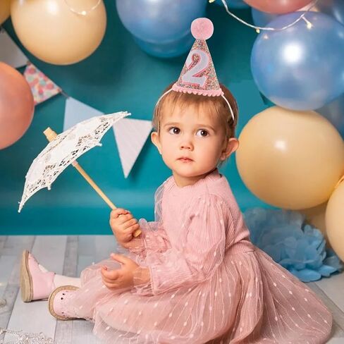 قبعة مخروطية لعيد الميلاد الثاني، قبعة عيد ميلاد بيضاء لامعة مع قبعة قوس قزح لعيد الميلاد باللون الوردي لحفلة عيد الميلاد، قبعة دعائم صور عيد ميلاد لامعة للأولاد والبنات in Kuwait