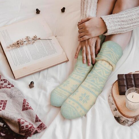 HOT FEET Thermal Socks For Women - Warm & Thick Insulated Crew Socks for Cold Winter Weather, Cute Colorful Womens Warm Socks in Kuwait